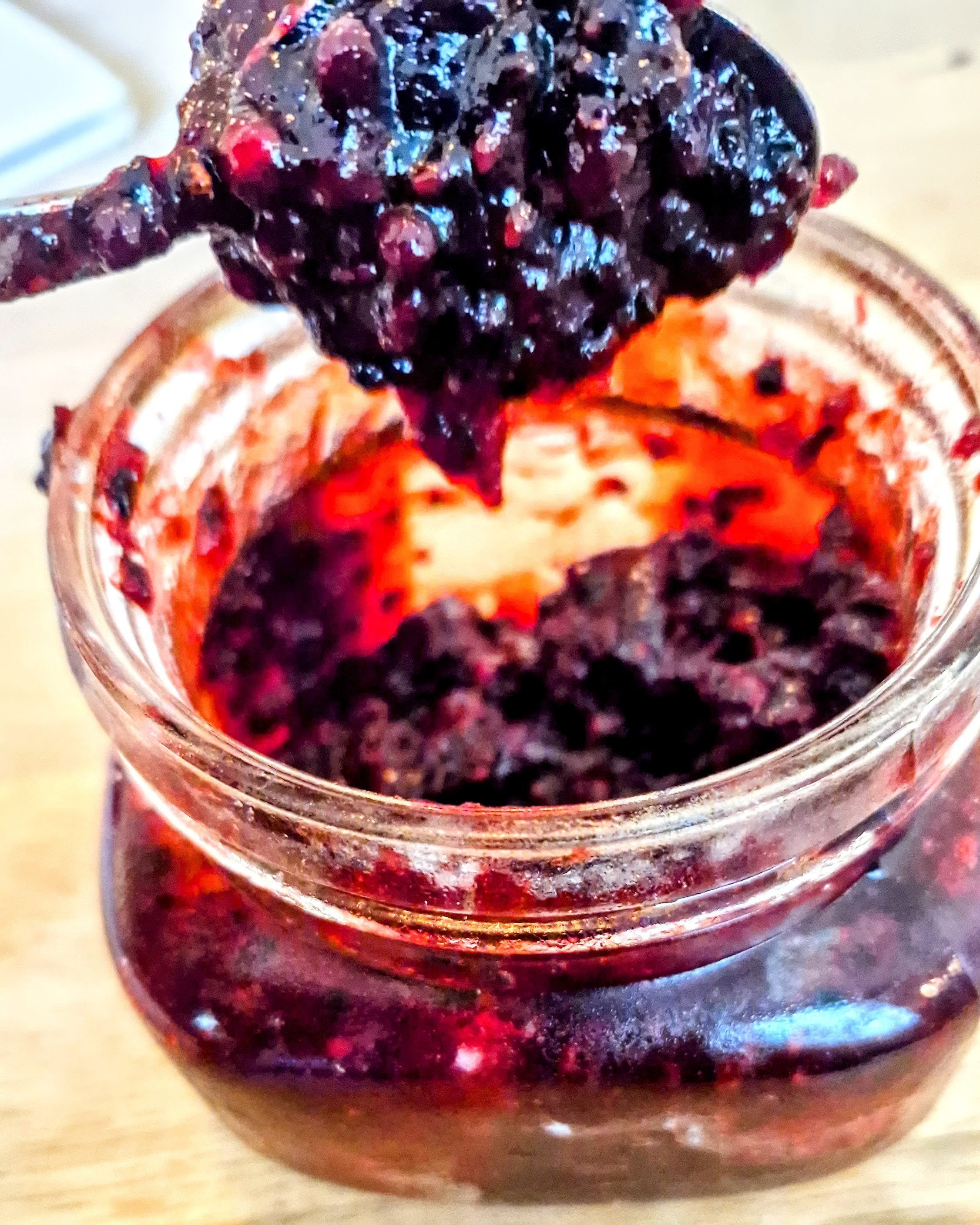 Frozen jam” - Raw blackberry preserve — Veranda Vikings